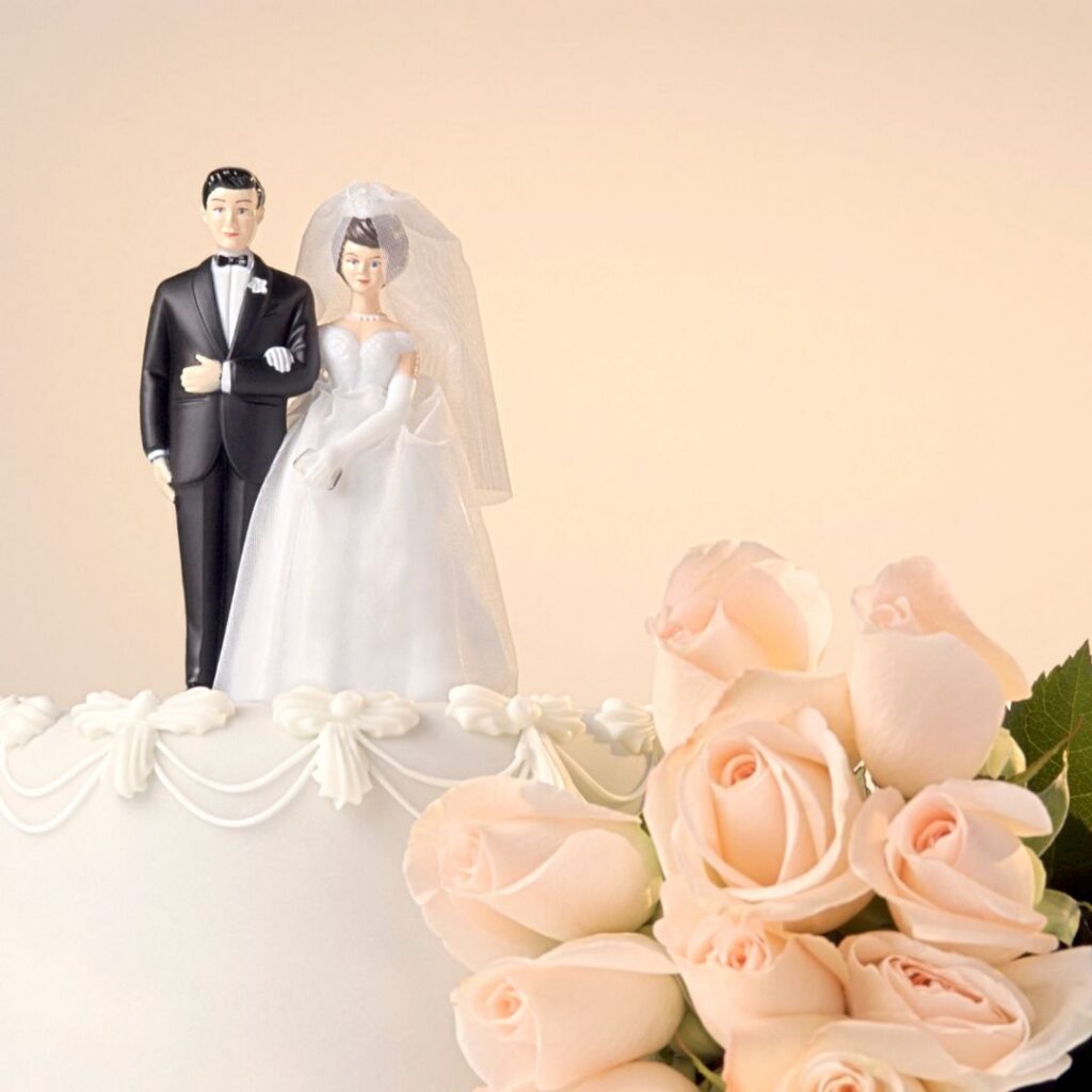 Rotating Couple Cake Toppers