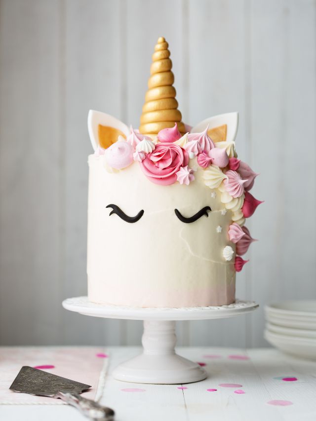 7 Simple Cake Decorating Ideas For Birthdays