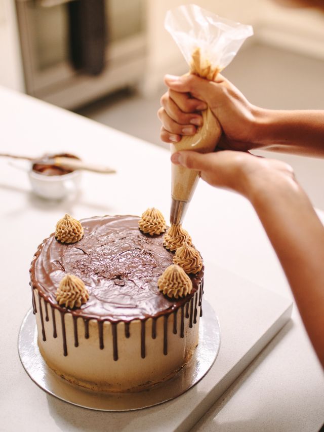 8 Cake Decorating ideas you should try